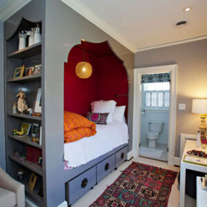 6 Key Places to Decorate With Fall Color for a Season of Comfort and Style Image